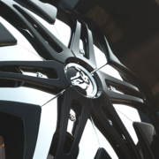 ディアブロ　エリート　ブラック/クロームインサート