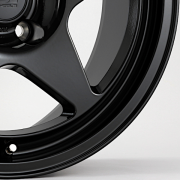 ラストラーダ　+81Wheels　グロスブラック