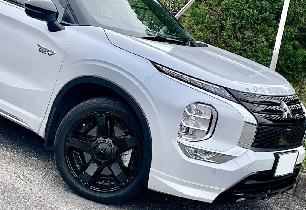 三菱アウトランダーPHEV × KMC XD811 ロックスター 2 20インチ